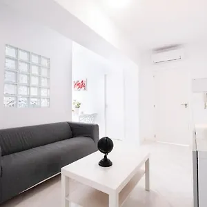 Bubu 1-a , Los Cristianos (Tenerife) Spagna